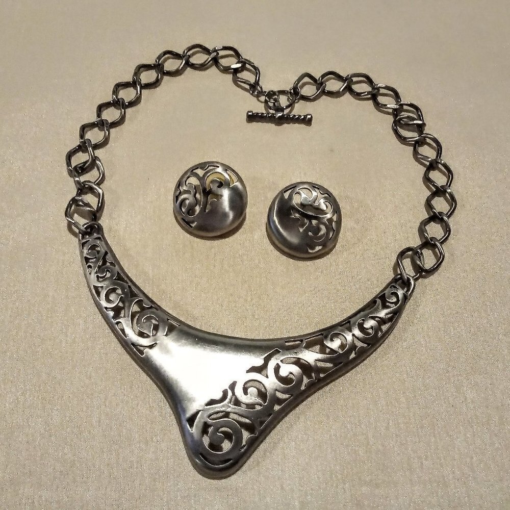 Gunmetal Silver Scroll Earring & Necklace Set